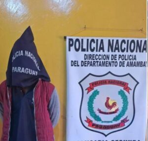 Joven de 19 Años es aprehendido tras agredir a policías al resistirse en Pedro Juan Caballero