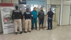 Autoridades expulsan a dos ciudadanos brasileños detenidos en Capitán Bado