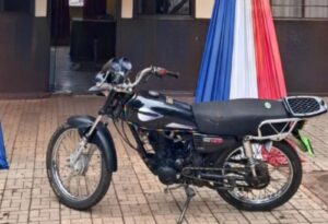 Incautan motocicleta de dudosa procedencia en Pedro Juan Caballero