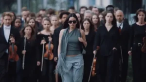 Rosalía lanzó su nuevo sencillo «Berghain» – Estación 40