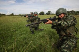 Cuatro niños más murieron en otra bomba militar colombiana