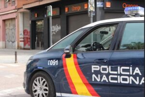 Detenido un agente de la policía de Marbella por manejar un negocio chino | un criminal