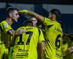 El Funebrero “enterró” las pretensiones del Gallo Norteño