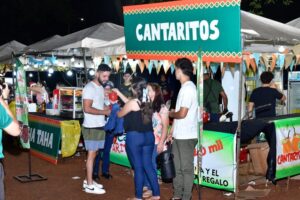 Itaipú insiste con su Villa Navideña pese a cuestionamientos