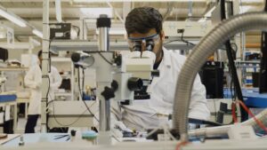 Mercado de retorno: Una empresa que tiene 3.000 millones de lecturas para vender móviles de segunda mano | Trabajar