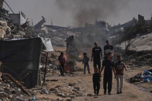 «Queríamos salir del infierno»: El grupo en la sombra facilita la fuga a Gaza a través de Israel | Universal