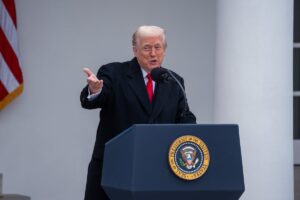 Trump confirma que planea hablar con Maduro: «Si podemos salvar vidas, es bueno» | Universal