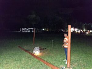 Adolescente muere tras caerle en la cabeza parte de un arco de fútbol, en estancia de Concepción