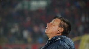 Almeida recordó la insólita explicación que le dieron una de las veces que le sacaron del Olimpia