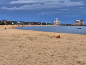 Calor húmedo y poco movimiento en las primeras horas de Navidad por Encarnación