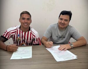 Canterano ciclónico es refuerzo del “Rayadito”