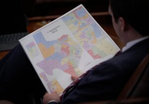 La Corte Suprema permite a Texas utilizar sus nuevos mapas que benefician a los republicanos