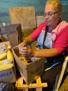 Mercado 4: poco movimiento y bajas ventas golpean a vendedores