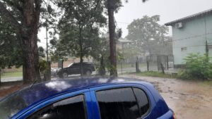 Meteorología amplía aviso por tormentas fuertes esta noche