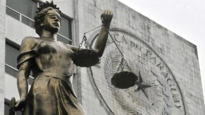 Rematan casa de G. 300 millones por solo un millón y dejan a una madre en la calle