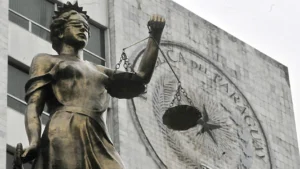 Madre de PJC a punto de ser echada de su casa tras juicio «secreto» realizado en Asunción