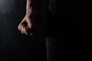 Feminicidios dejaron 218 niños huérfanos en 3 años: ¿Qué pasa con ellos?