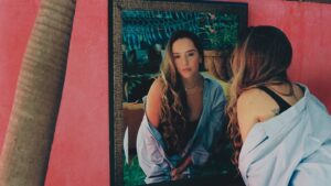 Evaluna regresa a la música con «Rollitos de papel» – Estación 40