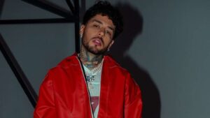 Dalex lanzó su nuevo EP titulado ‘Red Room’ – Estación 40